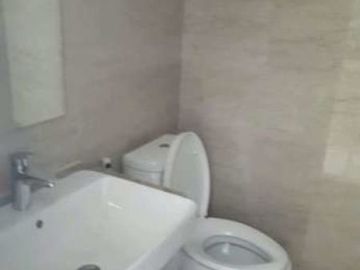 Dijual Apartemen Menteng Park,siap huni!