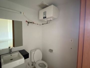 Studio 30 m2 Lt 1 Apartemen BEVERLY DAGO RESIDENCE Bandung