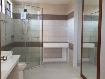 Semi furnished Spacious House and Lot for Sale with Swimming