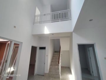 Rumah Murah 2 Lantai Bekasi Jatimekar Minimalis Strategis