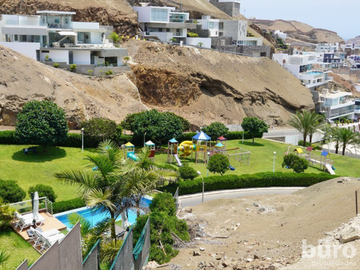 ¡BAJÓ PRECIO! TERRENO EN VENTA CASI PLANO CON VISTA AL MAR, POSEIDON, PUCUSANA