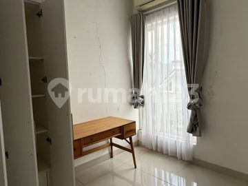 Dijual Cepat Rumah di Bintaro Terrace 2 Tangsel