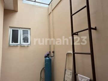 Dijual Cepat Rumah di Bintaro Terrace 2 Tangsel