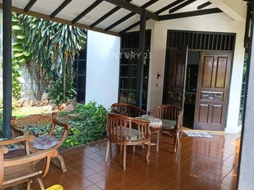 Rumah Asri Dijalan Utama Kayumas Jakarta Timur