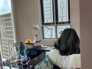 SiMelda Rumah 2 Lantai Terawat Siap Huni Dekat MALL DTC