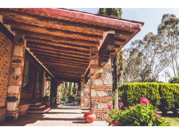 Magnifico rancho en Acatlan, Hgo, a 15 minutos de Tulancingo.