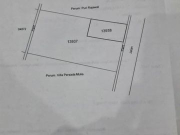 Tanah di Barat Jakal, Shmp