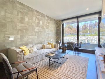 Departamento en venta de 3 dorm. en Las Condes
