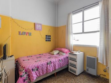 Venta Departamento Impecable Luminoso 4 Ambientes Dependencia Baulera  Barracas