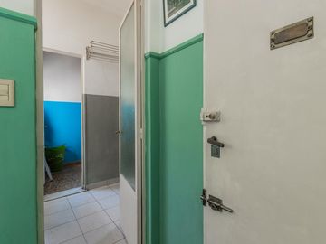 Venta Departamento Impecable Luminoso 4 Ambientes Dependencia Baulera  Barracas