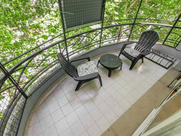 Venta Departamento Impecable Luminoso 4 Ambientes Dependencia Baulera  Barracas
