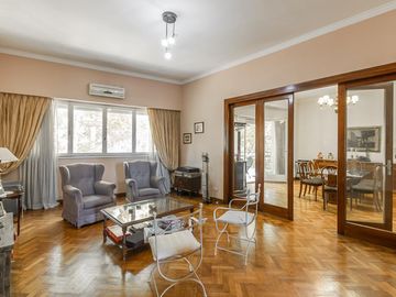 Venta Departamento Impecable Luminoso 4 Ambientes Dependencia Baulera  Barracas