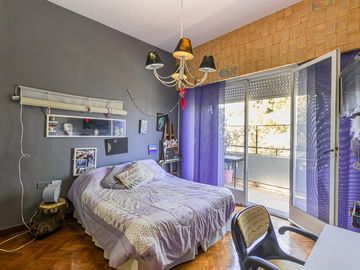 Venta Departamento Impecable Luminoso 4 Ambientes Dependencia Baulera  Barracas
