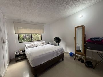apartamento en venta en multicentro. Cod V4997