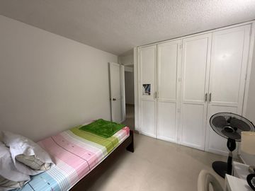 apartamento en venta en multicentro. Cod V4997