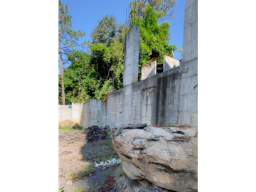 CASA EN VENTA || VALLE DE BRAVO || AVNDARO