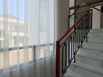 DIJUAL RUMAH BARU HOOK SIAP HUNI DI CLUSTER FOGLIO FORESTA BSD