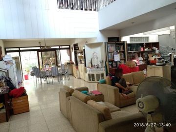 Rumah Mewah Siap Huni Kawasan Manyar Kertoarjo Shm