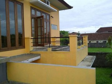 Investasi Villa Family Kerobokan Padang Sambian Kelod