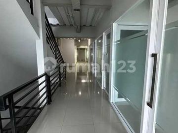 Di Jual Perkantoran Dan Gudang Di Gajah Mada