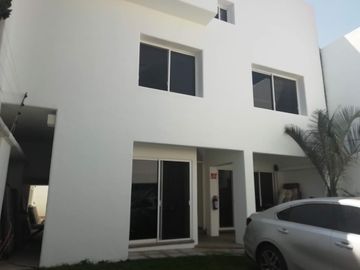 Casa en Privada en Tlaltenango Cuernavaca - CRB-768-Cp