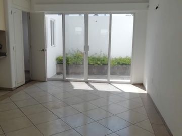 Casa en Privada en Tlaltenango Cuernavaca - CRB-768-Cp