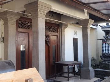 Dijual tanah kecil bonus bangunan rumah tua lokasi semat