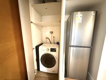 Departamento en venta de 1 dorm. con 1E y 1B en Las Condes