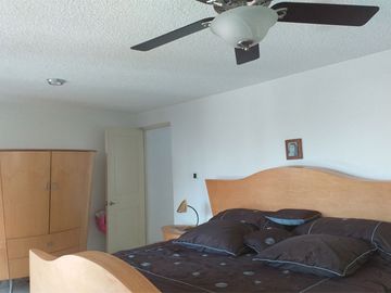 Impecable Residencia con gran terreno Exclusivo fraccionamiento con vigilancia.