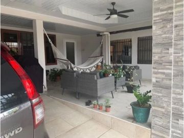 SE VENDE CASA EN LAS PRADERAS DE SAN ANTONIO CON 3 REC/259 MTS