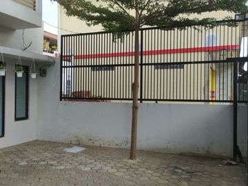 Mainroad Nagrog Ujungberung Luas tanah 173M Luas bangunan 130 m Dua lantai Air jet pump Listrik 3500 985 juta nego