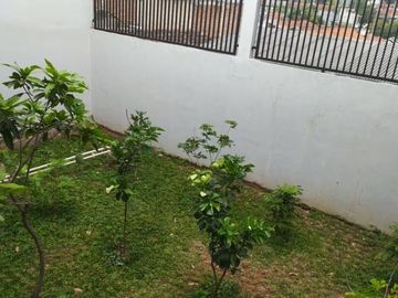 Mainroad Nagrog Ujungberung Luas tanah 173M Luas bangunan 130 m Dua lantai Air jet pump Listrik 3500 985 juta nego