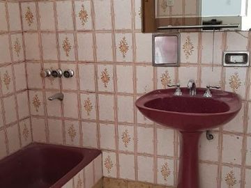Departamento Tipo Casa en venta en Caseros
