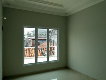 Rumah murah siap huni Cipayung Jakarta Timur dekat TMII