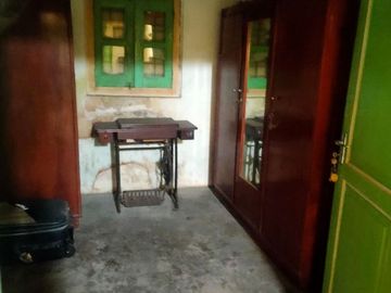 Rumah Siap Huni Halaman Luas Dekat Polsek Kraton