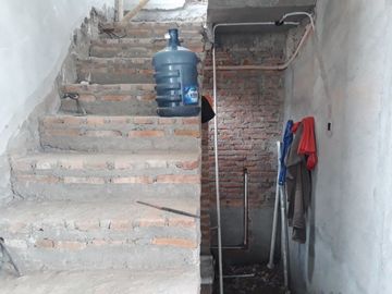 Rumah Jogja dijual dengan harga terjangkau 50 meter dari Jalan Kabupaten