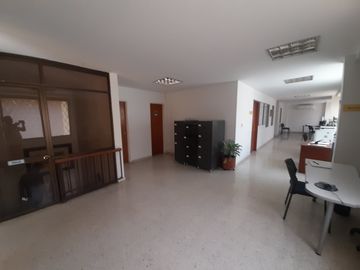 bodega en venta en acopi. Cod V4776
