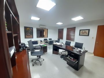 bodega en venta en acopi. Cod V4776