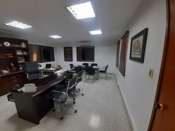 bodega en venta en acopi. Cod V4776