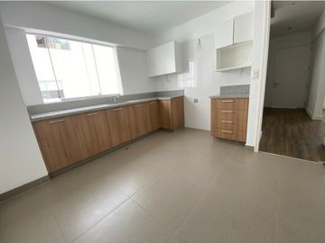 DEPARTAMENTO en VENTA cerca a Malecones en MIRAFLORES