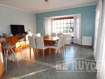 Chalet en venta en Berazategui Oeste