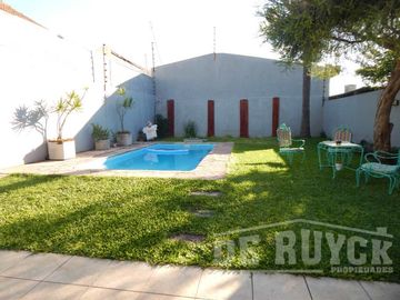 Chalet en venta en Berazategui Oeste