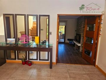 Espectacular casa en parcela venta 5D/4B piscina en Oliveto