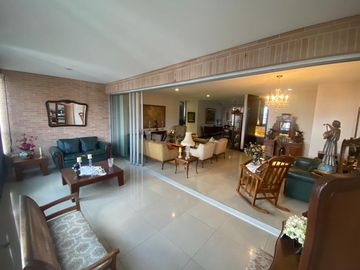 APARTAMENTO en VENTA en Cali Normandía