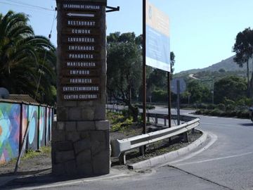 LA LAGUNA, ZAPALLAR
