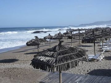 LA LAGUNA, ZAPALLAR