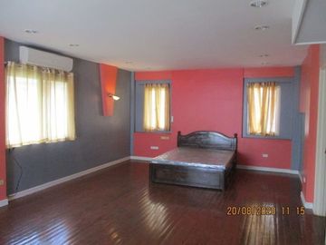 House for rent in Cebu City, Sto. Nino Village 5-br sprawling 2 storey