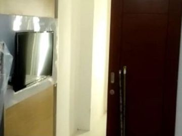 Apartemen Gunawangsa Tidar Tower B, Full Furnish Baru, Surabaya Pusat