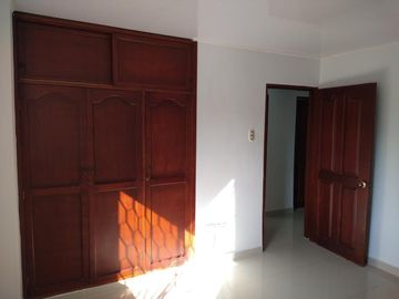 apartamento en arriendo en villa carolina. Cod A100757