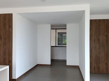 apartamento en venta en cristales. Cod V107943